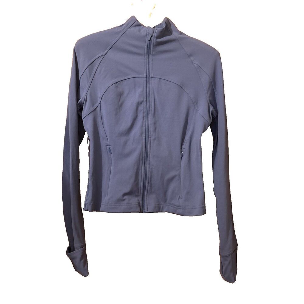 Women’s Lululemon Nulu Cropped Define Light Blue Jacket Size 6